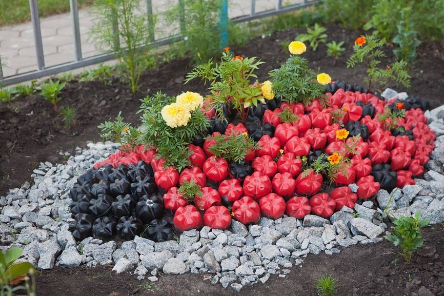 Украшения для сада своими руками: 150 фото оригинальных идей и новинок. Инструкции с пошаговым руководством, схемами и чиртежами