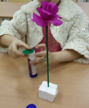 Розы из бумаги