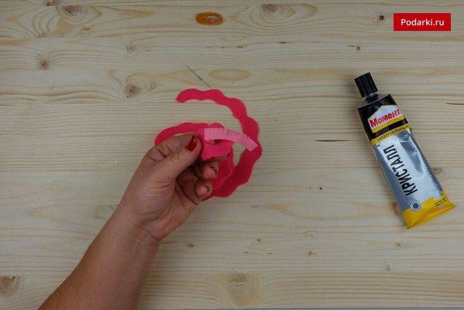 Цветы из лент ткани