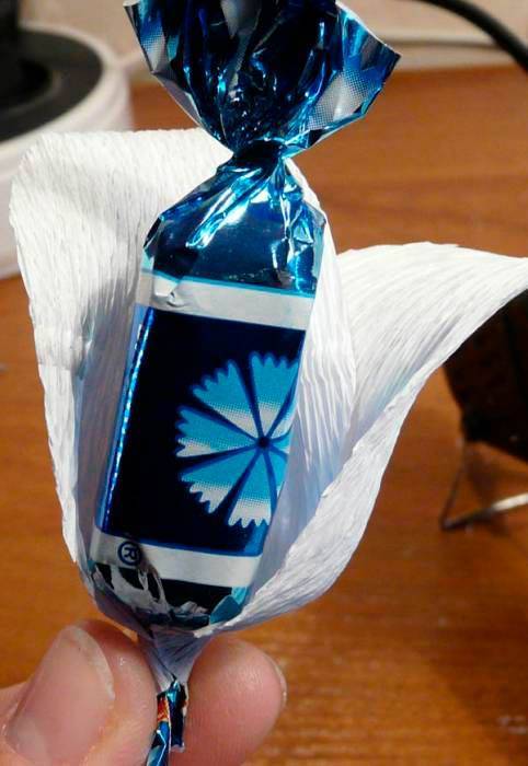 Лилия из бумаги — ТОП-100 фото лучших вариантов изделий. Мастер-класс с пошаговыми схемами и чертежами для создания лилии оригами своими руками