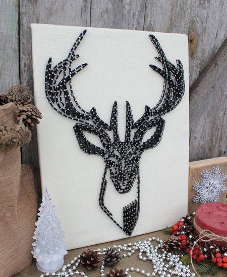 Панно из ниток и гвоздей