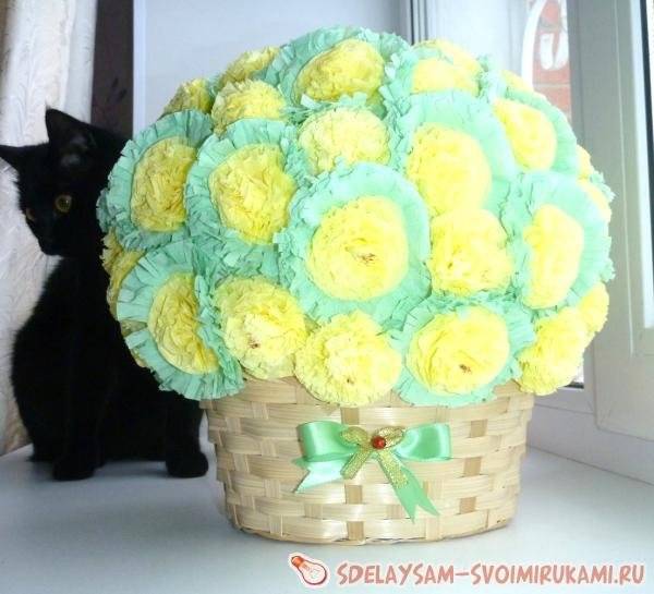 Цветы из салфеток