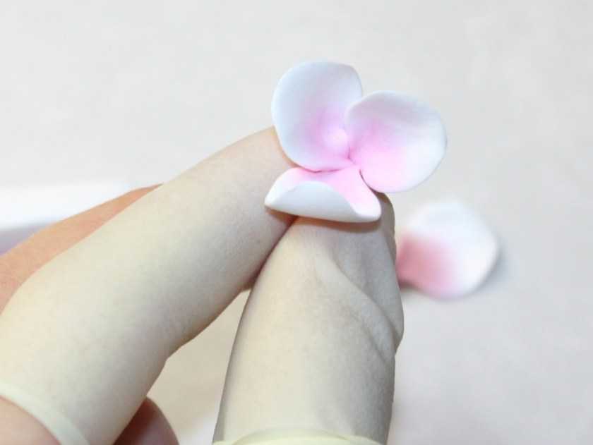 Цветы из холодного фарфора