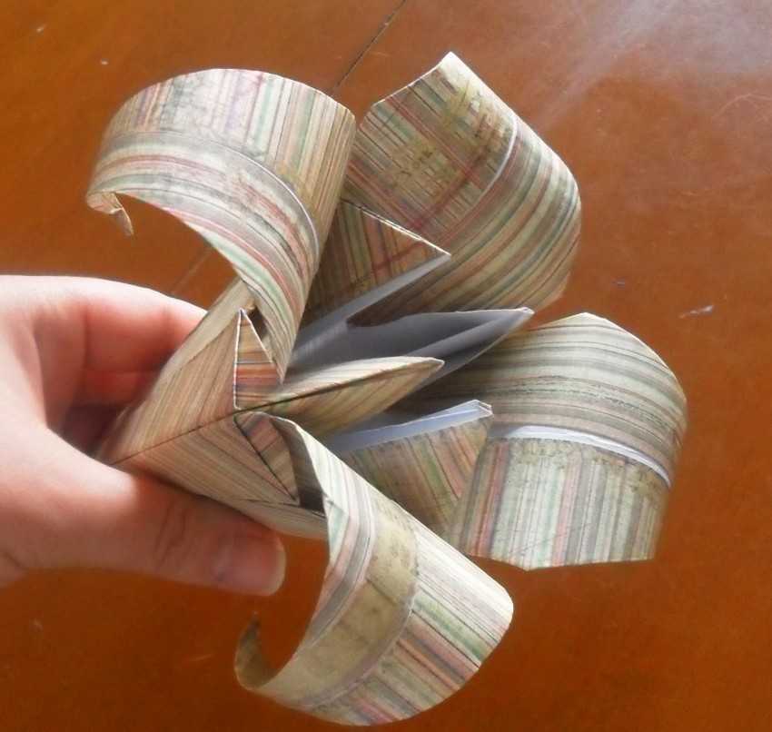 Лилия из бумаги — ТОП-100 фото лучших вариантов изделий. Мастер-класс с пошаговыми схемами и чертежами для создания лилии оригами своими руками