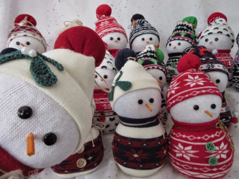 Как сделать снеговика своими руками: обзоры лучших способов создания снеговика. Простые схемы работы и пошаговый мастер-класс для детей (130 фото)