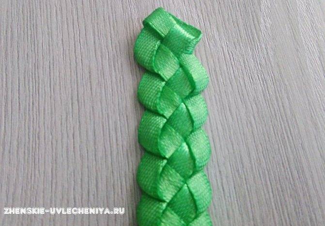 Поделки из атласных лент