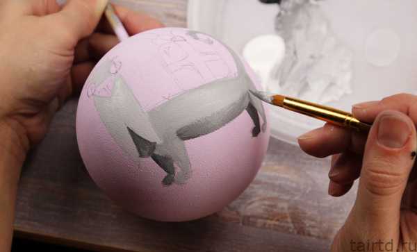 Роспись ёлочных шаров