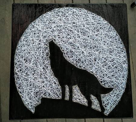 Панно из ниток и гвоздей