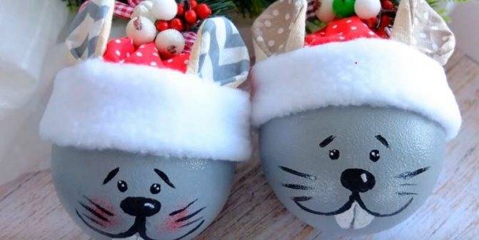 Роспись ёлочных шаров