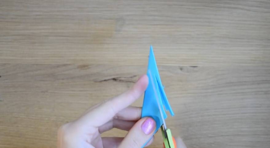 Объемные снежинки из бумаги