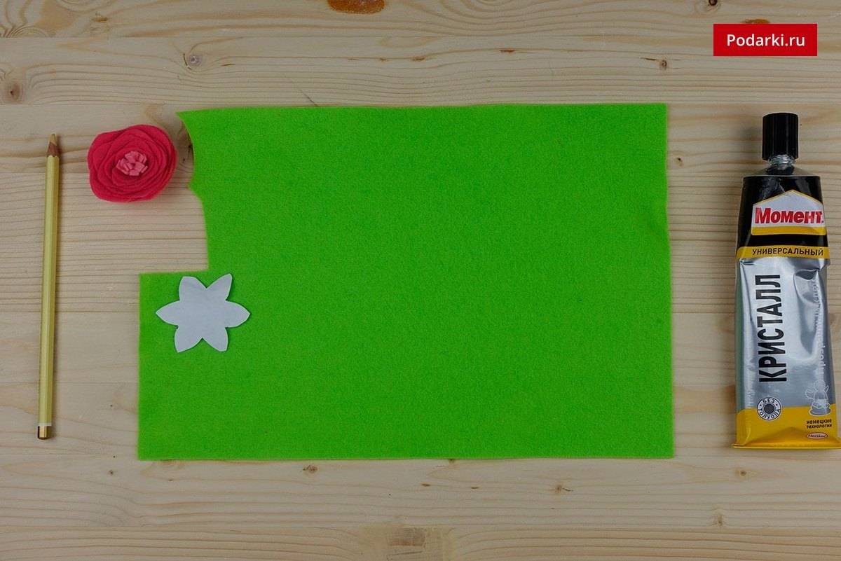 Красивые цветы из ткани