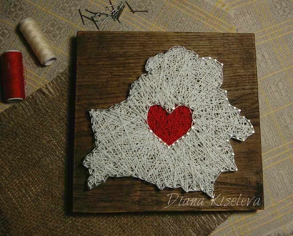 Панно из ниток и гвоздей