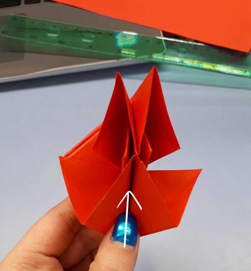 Розы из бумаги