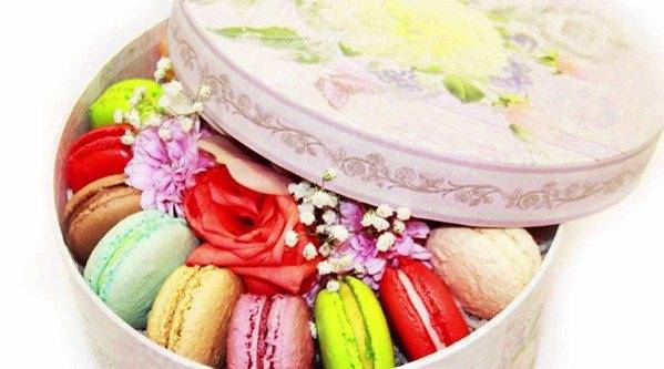 Что подарить учителю?