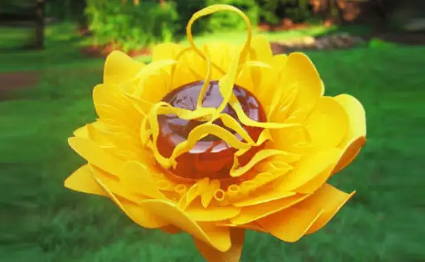 Цветы из пластиковых бутылок — подборка оригинальных идей поделок. Пошаговая инструкция как сделать цветы своими руками + фото-обзоры