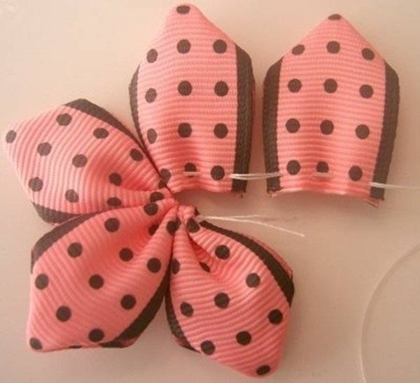 Цветы из лент ткани