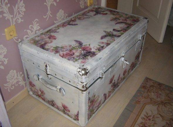 Декупаж мебели: ТОП-140 фото нестандартных вариантов декупажа. Пошаговые инструкции оформления мебели своими руками