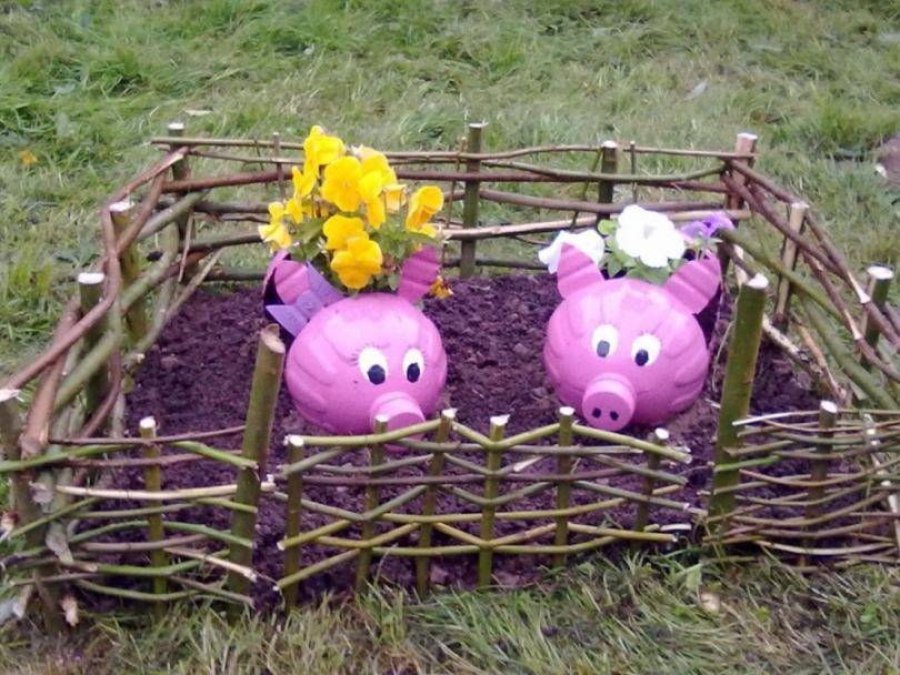 Цветы из пластиковых бутылок — подборка оригинальных идей поделок. Пошаговая инструкция как сделать цветы своими руками + фото-обзоры