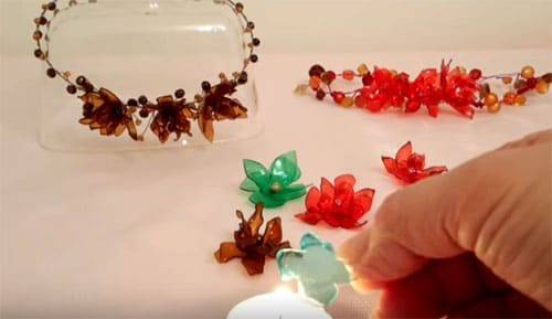 Цветы из пластиковых бутылок — подборка оригинальных идей поделок. Пошаговая инструкция как сделать цветы своими руками + фото-обзоры