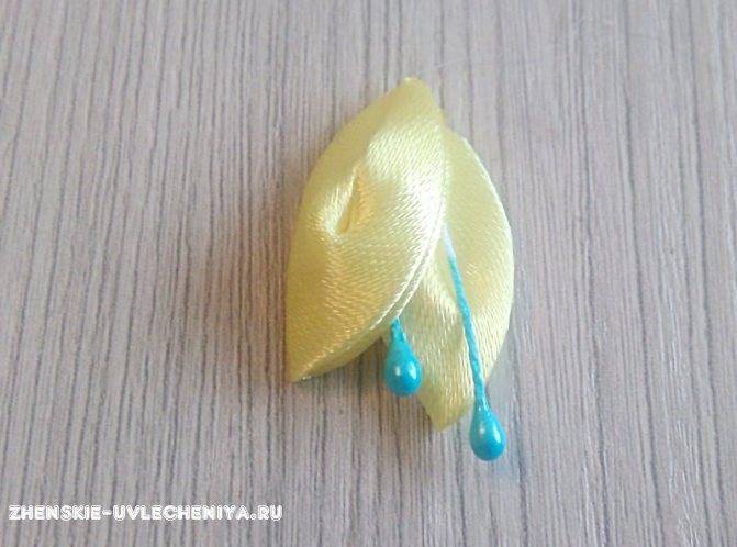 Поделки из атласных лент