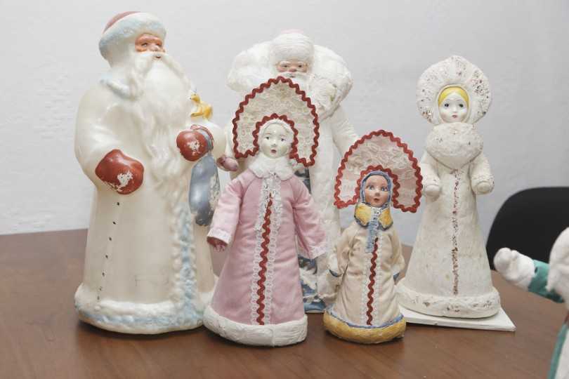 Цветы из яичных лотков