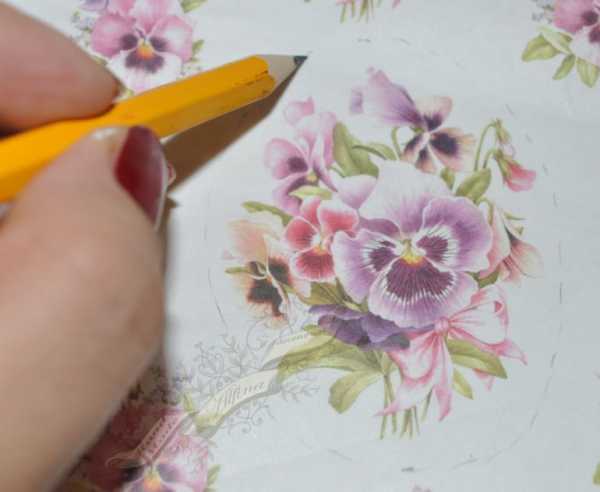 Роспись ёлочных шаров