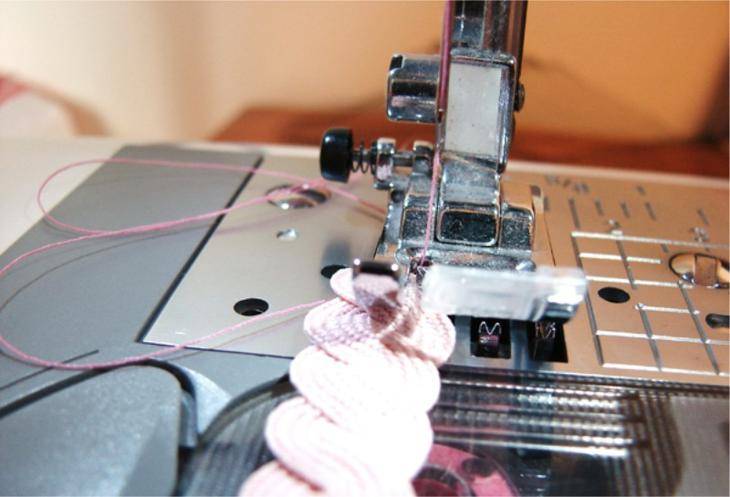 Поделки из атласных лент