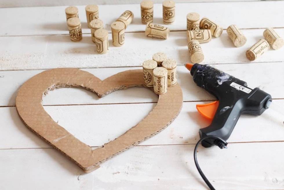 Поделки из винных пробок своими руками