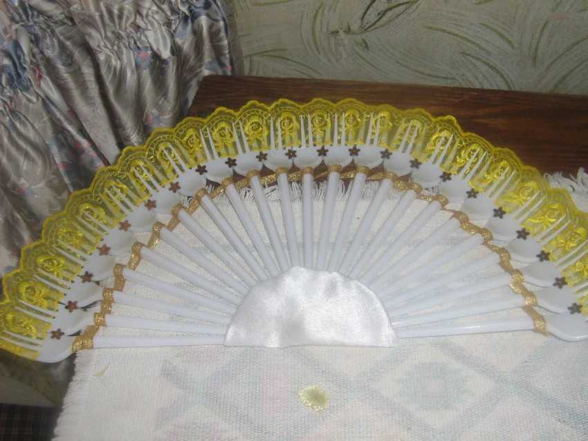 Веер из бумаги своими руками