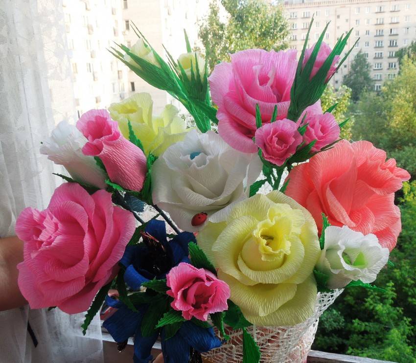 Розы из бумаги