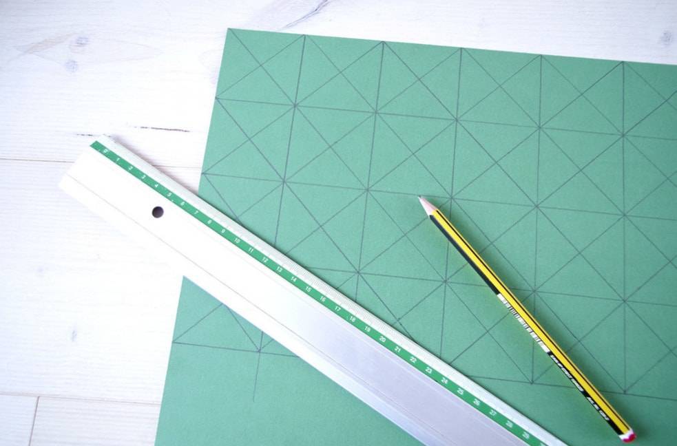 Поделки своими руками из подручных средств в домашних условиях: ТОП-150 фото оригинальных идей + пошаговые мастер-классы для начинающих